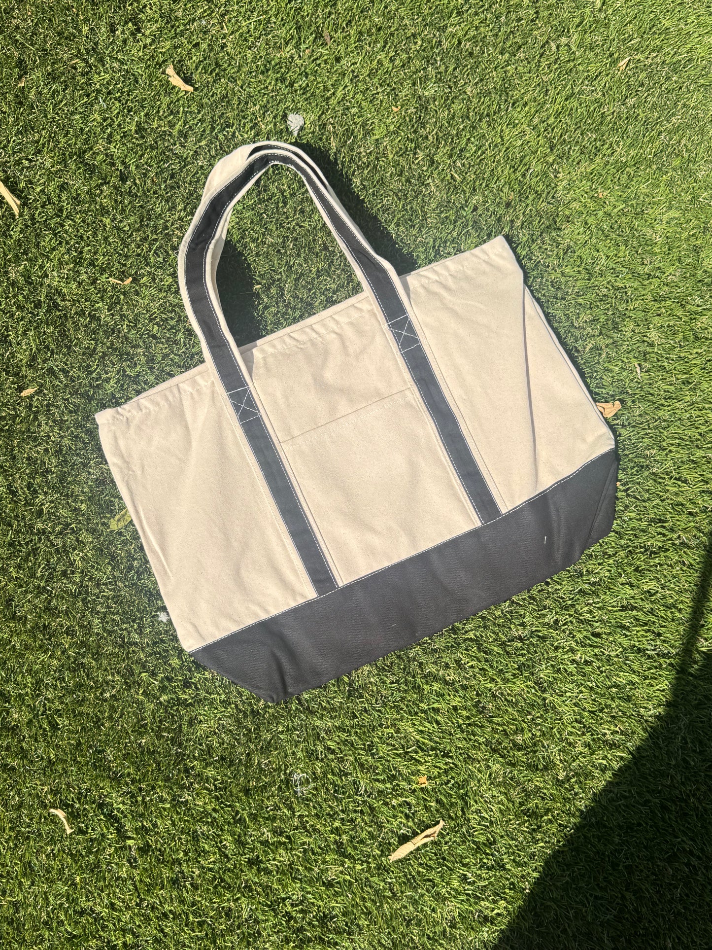 custom canvas tote bag 🤍 personalized + embroidered